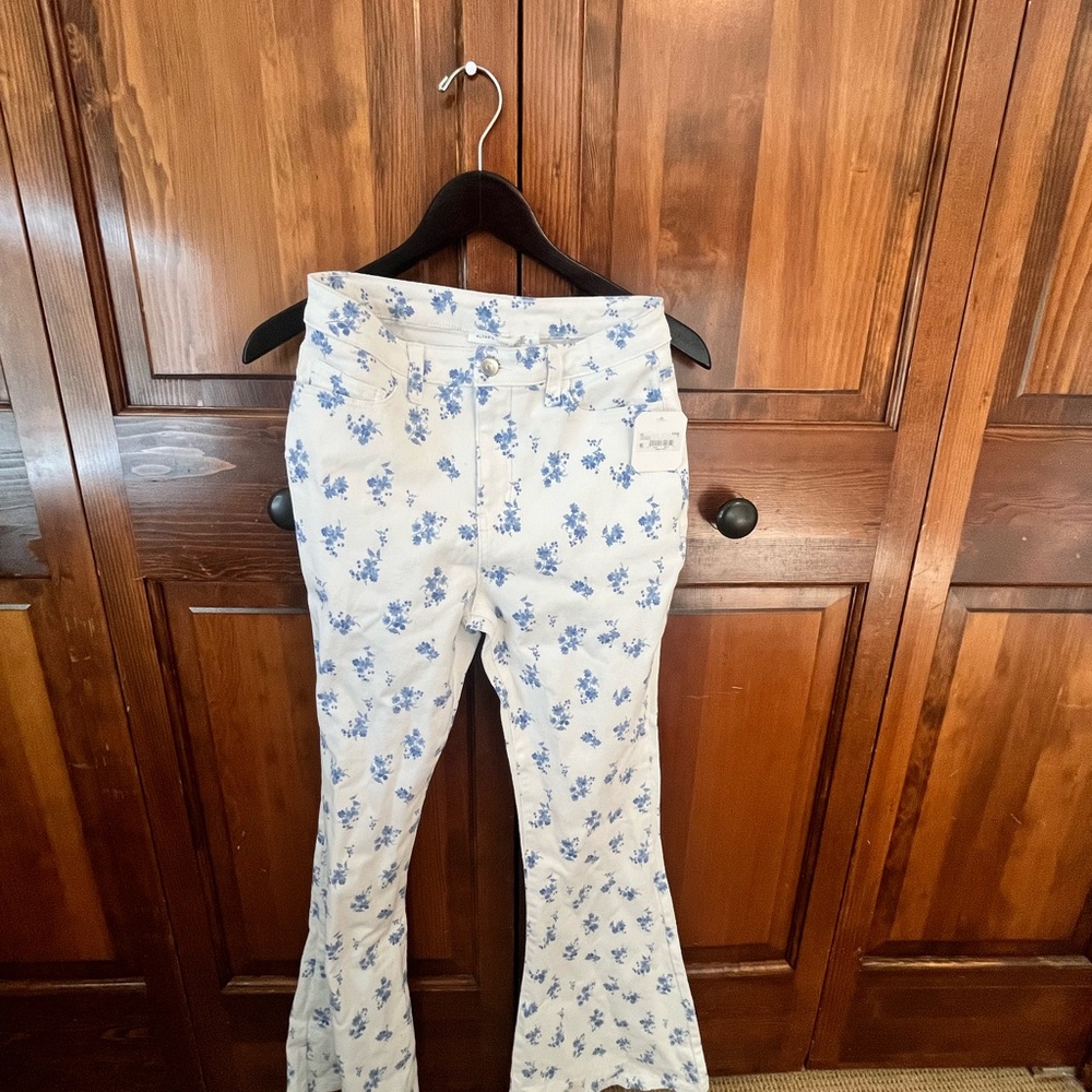 Altar'd State Blue Floral Women's Flare Jeans